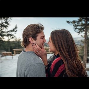 Meet your Posher, Abigail